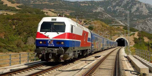 ΜέΡΑ25: Σύγχρονος, ασφαλής σιδηρόδρομος από την Πελοπόννησο μέχρι τη Θράκη