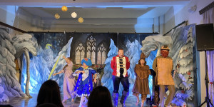 "Μάγεψε" μικρούς και μεγάλους η παράσταση του έργου "Ο Καρυοθραύστης" στα Τρόπαια