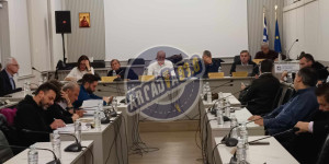 Τζιούμης: "Το κέντρο έχει ξεμπλοκάρει κι αν εσείς δεν το βλέπετε, οι πολίτες το βλέπουν!"