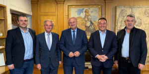 Συνάντηση Μιχόπουλου-Βλάση με τον υπουργό Κωνσταντίνο Τσιάρα