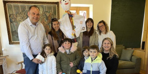 Πασχαλινό μήνυμα στον Δήμαρχο Γορτυνίας από μικρούς μαθητές