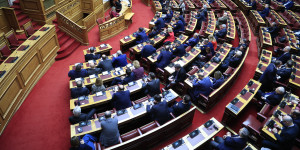 Νόμος του κράτους η τροπολογία Πλεύρη για το μεταναστευτικό