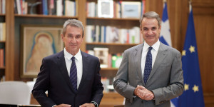 Στη Νέα Δημοκρατία προσχώρησε ο Ανδρέας Λοβέρδος