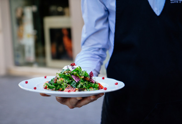 Πώς αμείβεται η εργασία Χριστουγέννων και Πρωτοχρονιάς