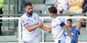 Συμπλήρωσε κάρτες ο Καστάνιο