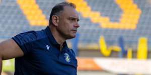 Βεργέτης στο a-s: "Πρέπει να επιμείνουμε, να δουλέψουμε"