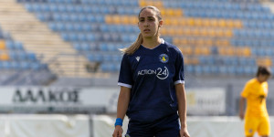 Πρώτο "κανόνι" η Μιχαήλ