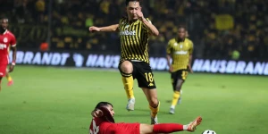 Ο ατζέντης του Μορουτσάν θέτει θέμα αποχώρησης του Ρουμάνου από τον Άρη