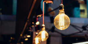 Τέλος χρόνου για τα μπλε τιμολόγια 12μηνης διάρκειας - Τι αλλάζει από την Παρασκευή