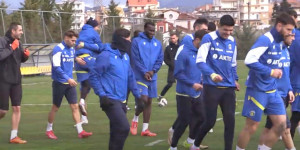 Επιστροφή στη δουλειά με χαμόγελα και όρεξη (vid)