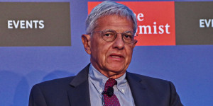 Τον Τάσο Γιαννίτση προτείνει το ΠΑΣΟΚ-ΚΙΝΑΛ για Πρόεδρο της Δημοκρατίας