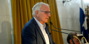 Κώστας Χαρδαβέλλας: Είχε νικήσει και πάλι τον καρκίνο - Τι αποκαλύπτει η σύζυγός του Μαρία στο Flash