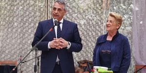 Στην αποκριάτικη γιορτή του Συλλόγου Δαραίων Αττικής ο Κώστας Τζιούμης