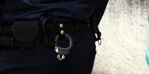 "Εφοδος" της ΕΛ.ΑΣ. σε καταυλισμούς ρομά στη Μεσσηνία