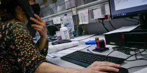 Τρίωρη στάση εργασίας στην εφορία Τρίπολης