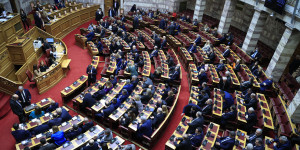 Βουλή: Έντονη αντίδραση Κωνσταντινόπουλου σε σεξιστικό σχόλιο Βουλευτή της Ν.Δ.