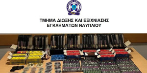 Με περισσότερες από 1000 κροτίδες συνελήφθη 20χρονος σε χωριό του Ναυπλίου
