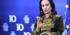 Διαμαντοπούλου υπέρ Οδυσσέα: "Προς τη σωστή κατεύθυνση οι παρατηρήσεις του"