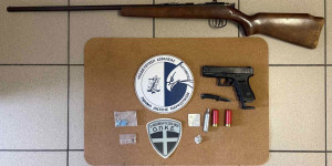 Δέκα συλλήψεις μετά από επιχείρηση σε καταυλισμό ρομά στη Μεσσηνία