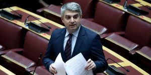 Κωνσταντινόπουλος: Η Μεγαλόπολη δεν αντέχει άλλη αδιαφορία - Επαναφέρω το θέμα των ασθενοφόρων