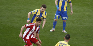 «Σιγουριά στη Μάντσεστερ Γιουνάιτεντ ότι θα κλείσει τον Κωστούλα»