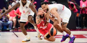 O Φουρνιέ έπαιζε μόνος του, η Μονακό κέρδισε τον αγνώριστο Ολυμπιακό και πέρασε στον τελικό