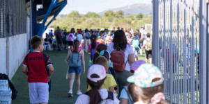 Οι μαθητές γεμίζουν το "Θεόδωρος Κολοκοτρώνης"