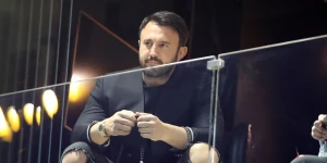 Ο Καρυπίδης ανοίγει τα χαρτιά του