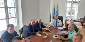 Συνάντηση των Ομοσπονδιών Επαγγελματικών, Βιοτεχνικών και Εμπορικών Σωματείων της Πελοποννήσου με τον Περιφερειάρχη