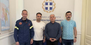 Συνάντηση Χρήστου Λαμπρόπουλου με το Δ.Σ. της Ένωσης Πυροσβεστικών Υπαλλήλων Πελοποννήσου