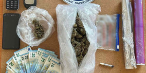 Αστυνομικοί από την Καλαμάτα συνέλαβαν στην Αττική 45χρονο για υπόθεση ναρκωτικών