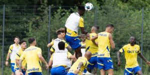 Live: ASTERAS AKTOR - Σταλ