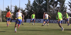 Προπόνηση με ένταση για τους ποδοσφαιριστές του ASTERAS AKTOR (vid)