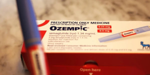 Αν παίρνεις Ozempic θα αλλάξει το σώμα και o εγκέφαλός σου - Τι δείχνει μελέτη για παρενέργειες