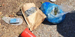 Σύλληψη δυο ατόμων στην Καλαμάτα για ναρκωτικά και όπλα