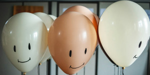 Εορτολόγιο: Ποιος γιορτάζει σήμερα 6 Οκτωβρίου - Σε ποιους θα πείτε "χρόνια πολλά"