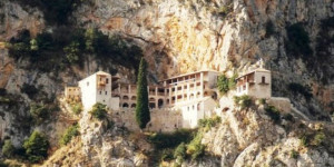 Πανηγυρίζει η Ιερά Μονή Τιμίου Προδρόμου στο Καστρί Κυνουρίας