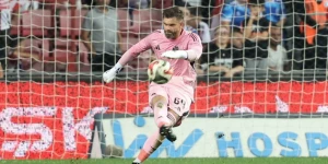 Ανησυχία στον Παναθηναϊκό, επέστρεψε στην Αθήνα με τραυματισμό στη μέση ο Ντραγκόφσκι