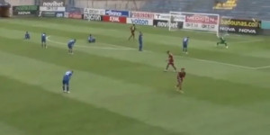 Το αδιανόητο αυτογκόλ του Γκαντέλιο (vid)