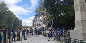 Τρίπολη: Επιμνημόσυνη δέηση και κατάθεση στεφάνων στο Μνημείο Αρχιερέων και Προκρίτων