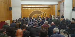 "Ο Υπουργός Αγροτικής Ανάπτυξης πίνει, ακόμα, φραπέ και τσίπουρα στην Κρήτη! "