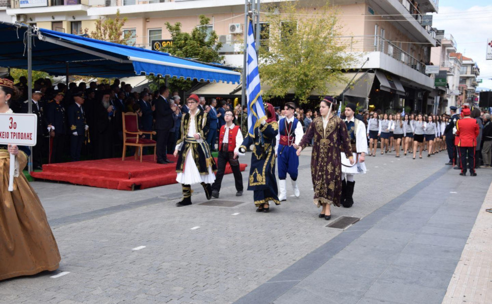 Facebook: Κώστας Τζιούμης - Δήμαρχος Τρίπολης Facebook: Κώστας Τζιούμης - Δήμαρχος Τρίπολης
