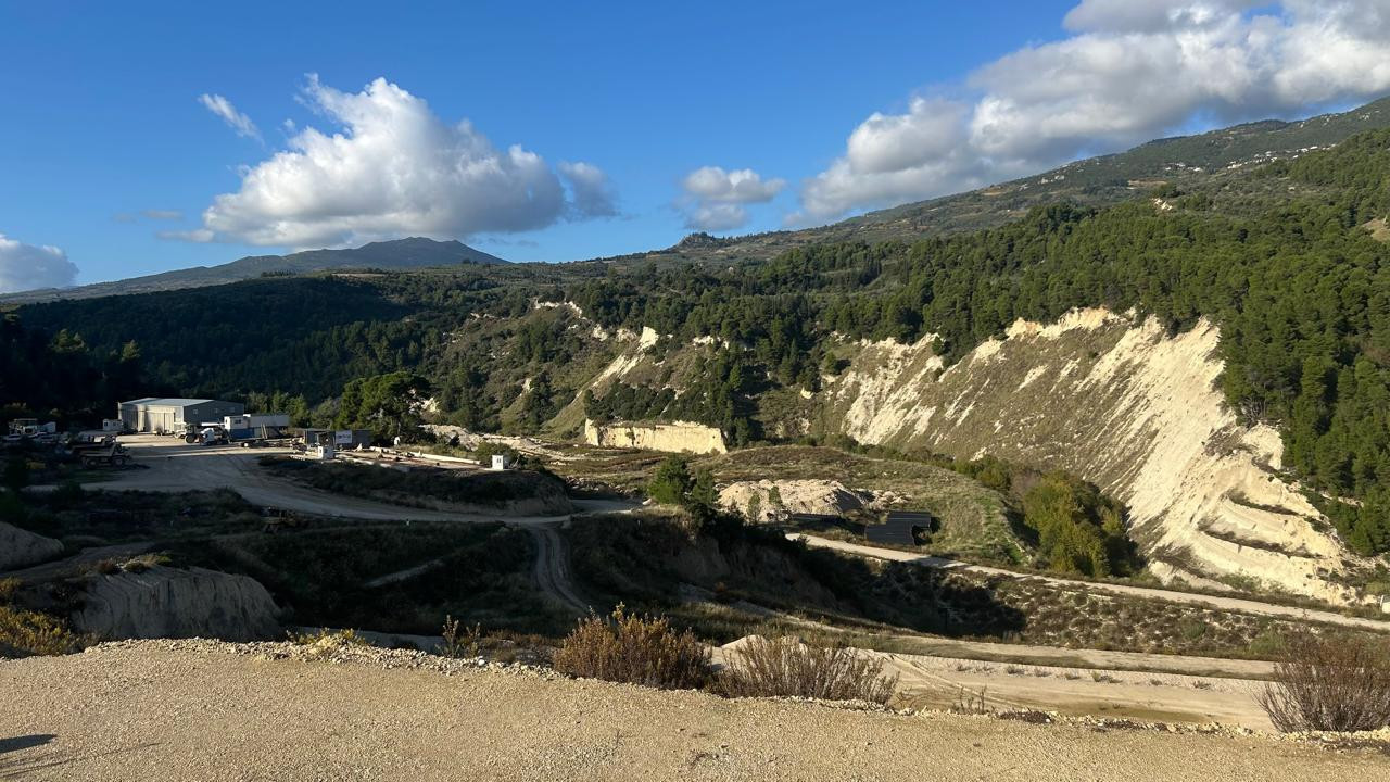 Gallery image Gallery image